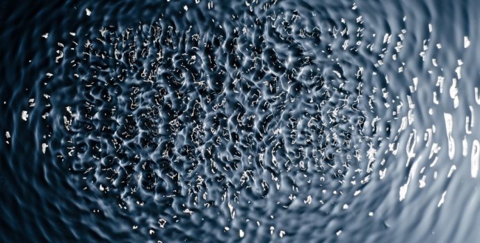 the,texture,of,water,under,the,influence,of,vibration,in