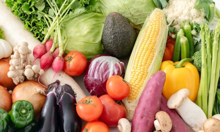 copy,space,,veget,,fresh,,vegetarian,,organic,,vegan
